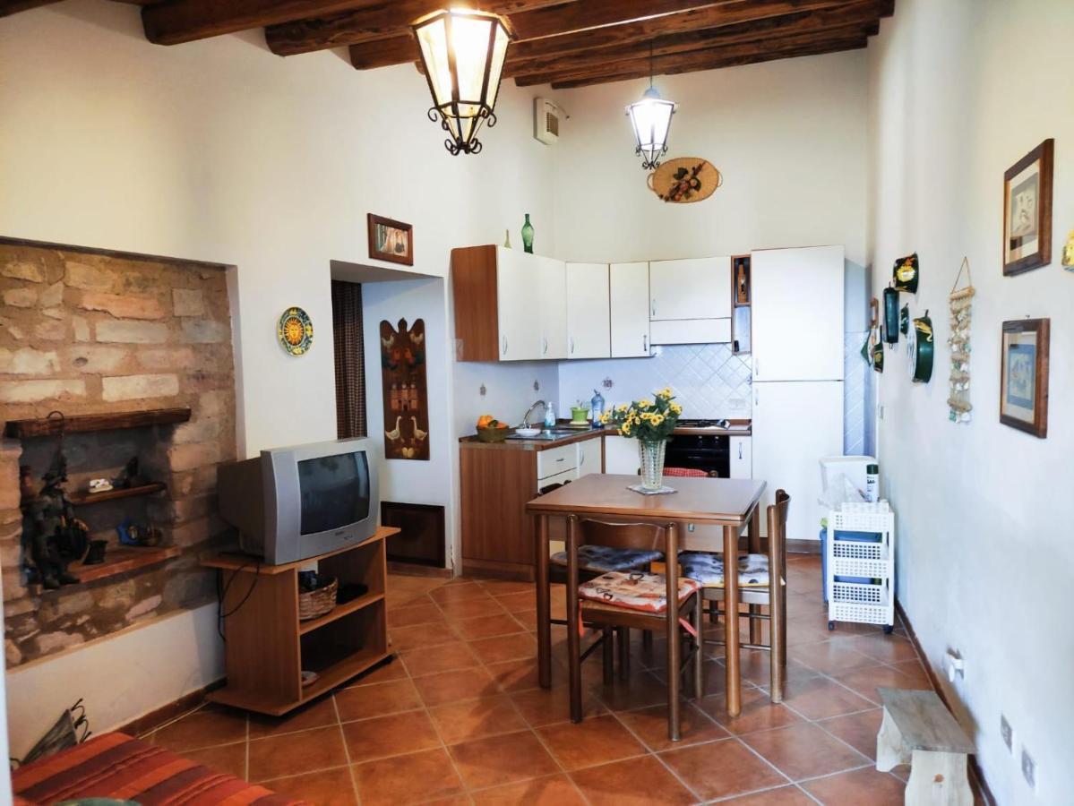 A Casa Di Peppino Villa Greco 丁达利 外观 照片