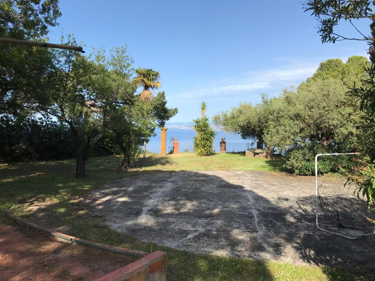A Casa Di Peppino Villa Greco 丁达利 外观 照片