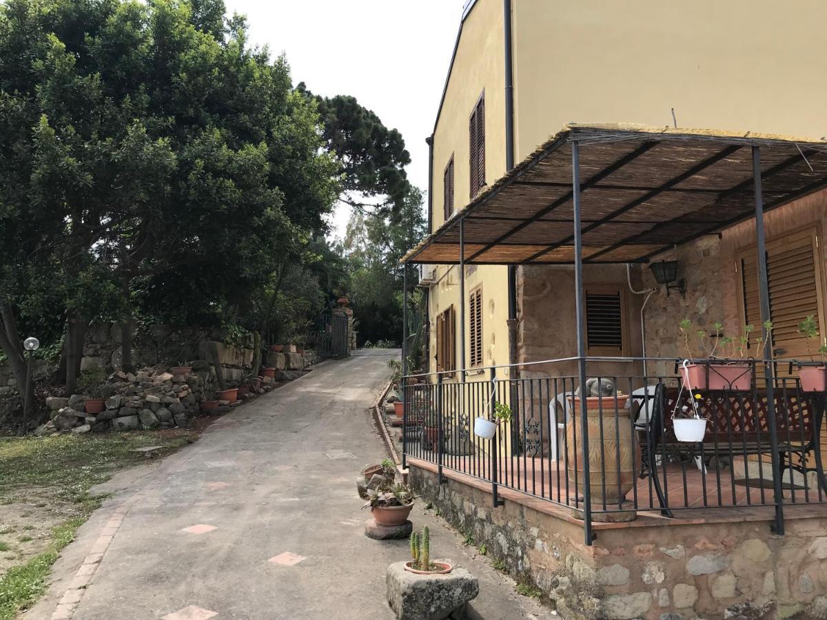 A Casa Di Peppino Villa Greco 丁达利 外观 照片