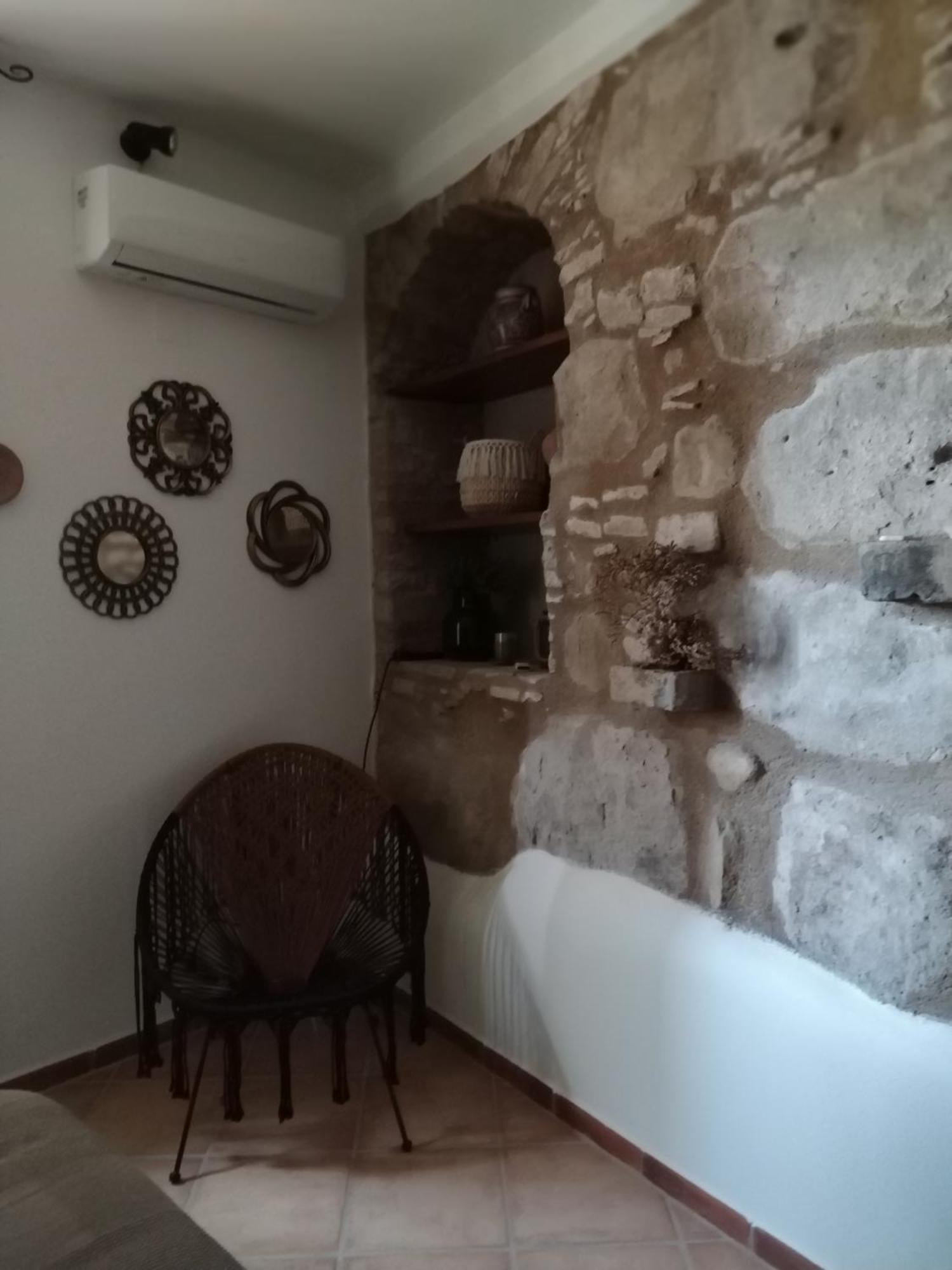 A Casa Di Peppino Villa Greco 丁达利 外观 照片